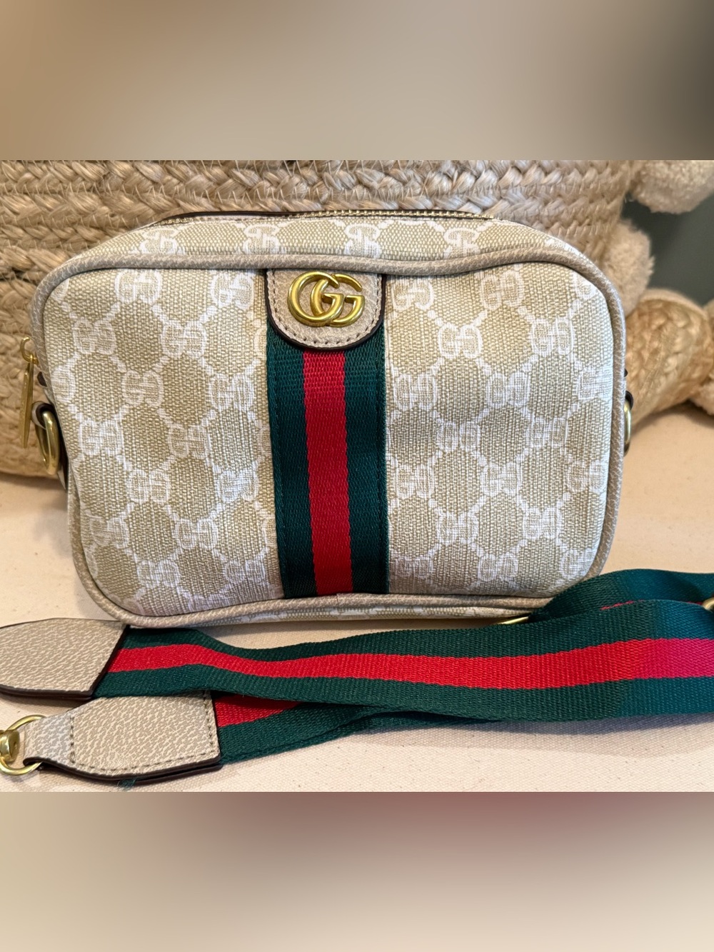 Unlisted Cream GG Monogram Crossbody with Green and Red Stripe - Picture 4 of 9